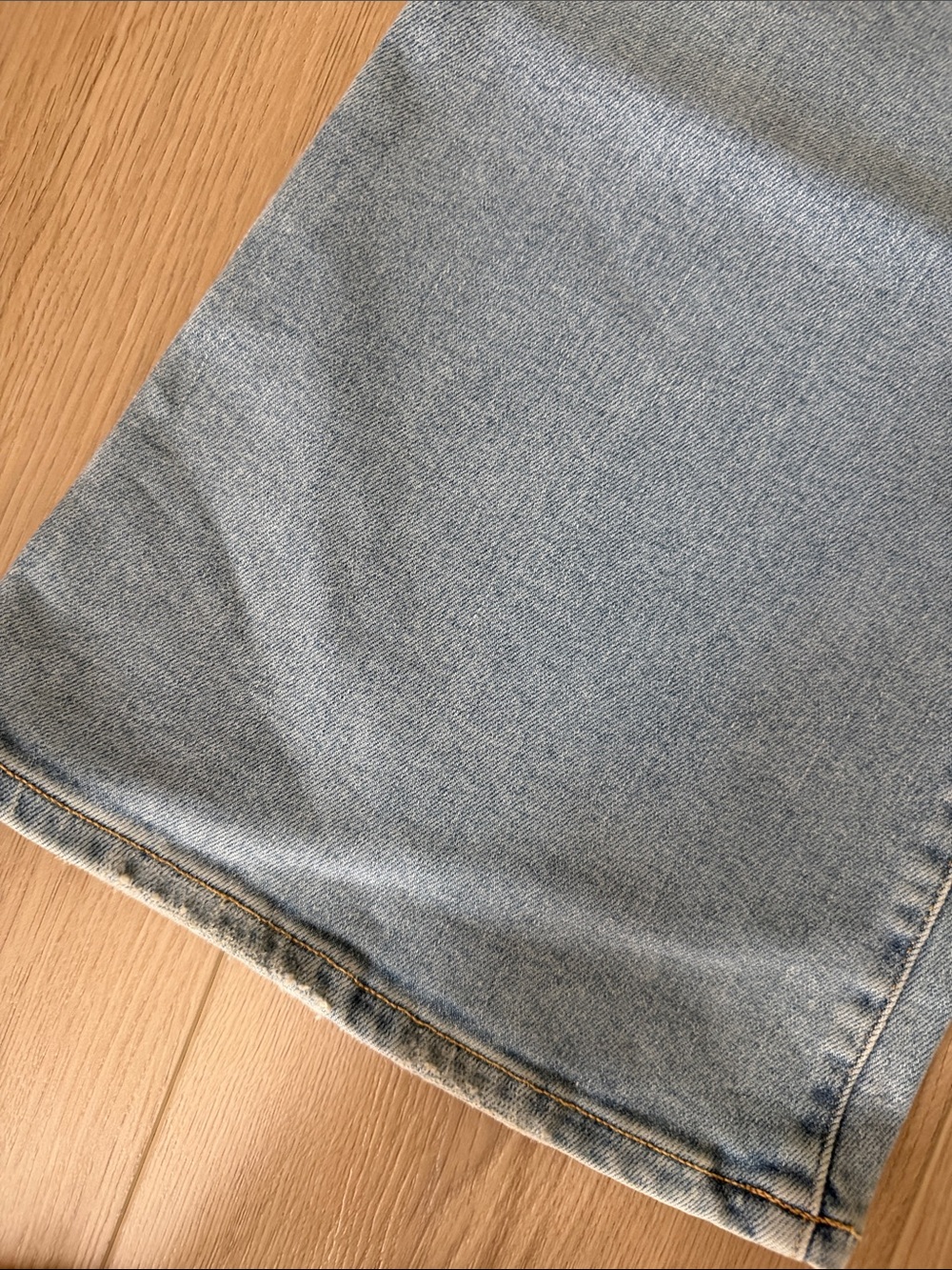 Good American Light Wash Good Legs Flare Jeans - Picture 3 of 7